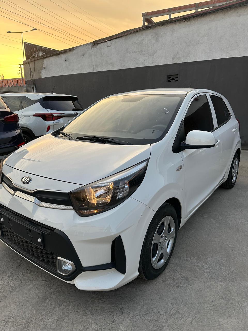 Kia Morning 2022 novinho