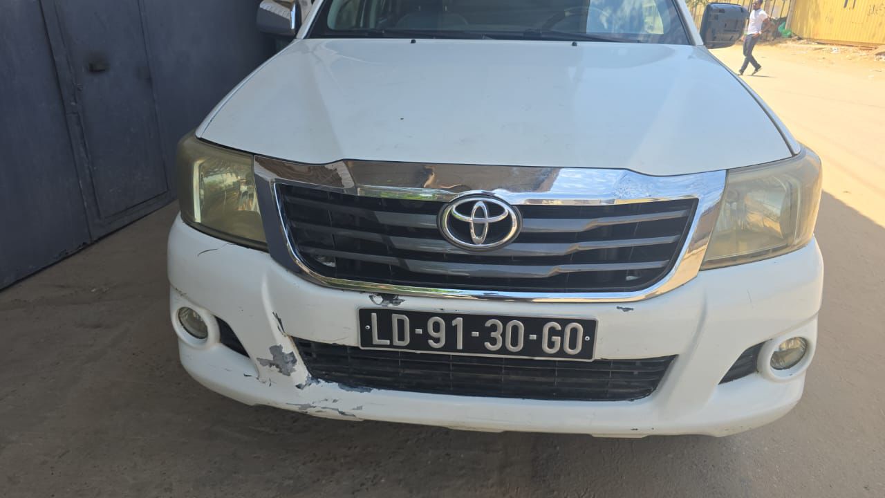 TOYOTA HILUX 2KD AMARRO