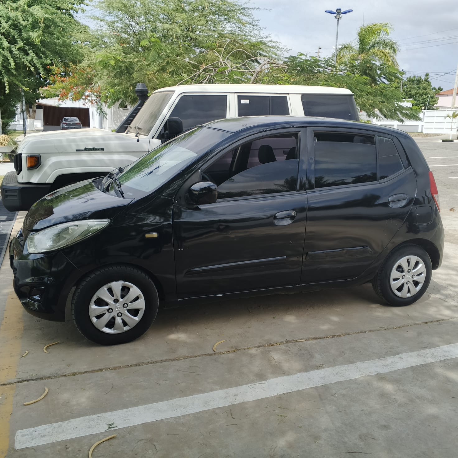 AMARRO HYUNDAY i10 Manual