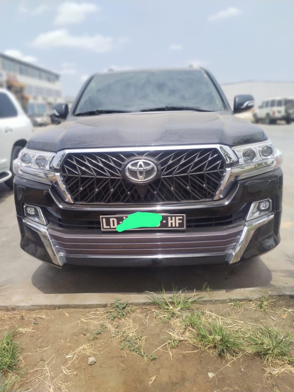 Land Cruiser GXR V8