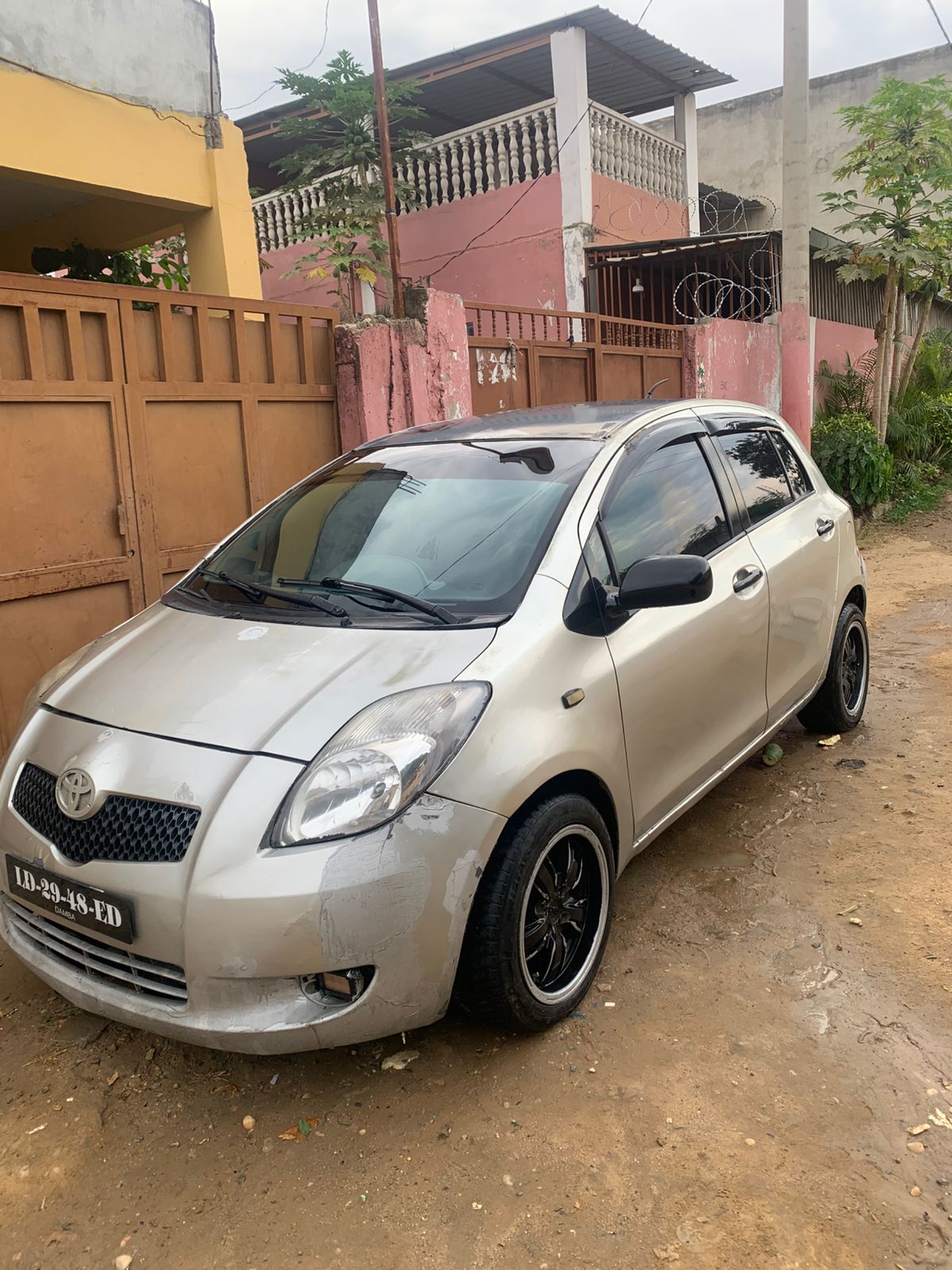 AMARRO YARIS DISPORTIVO