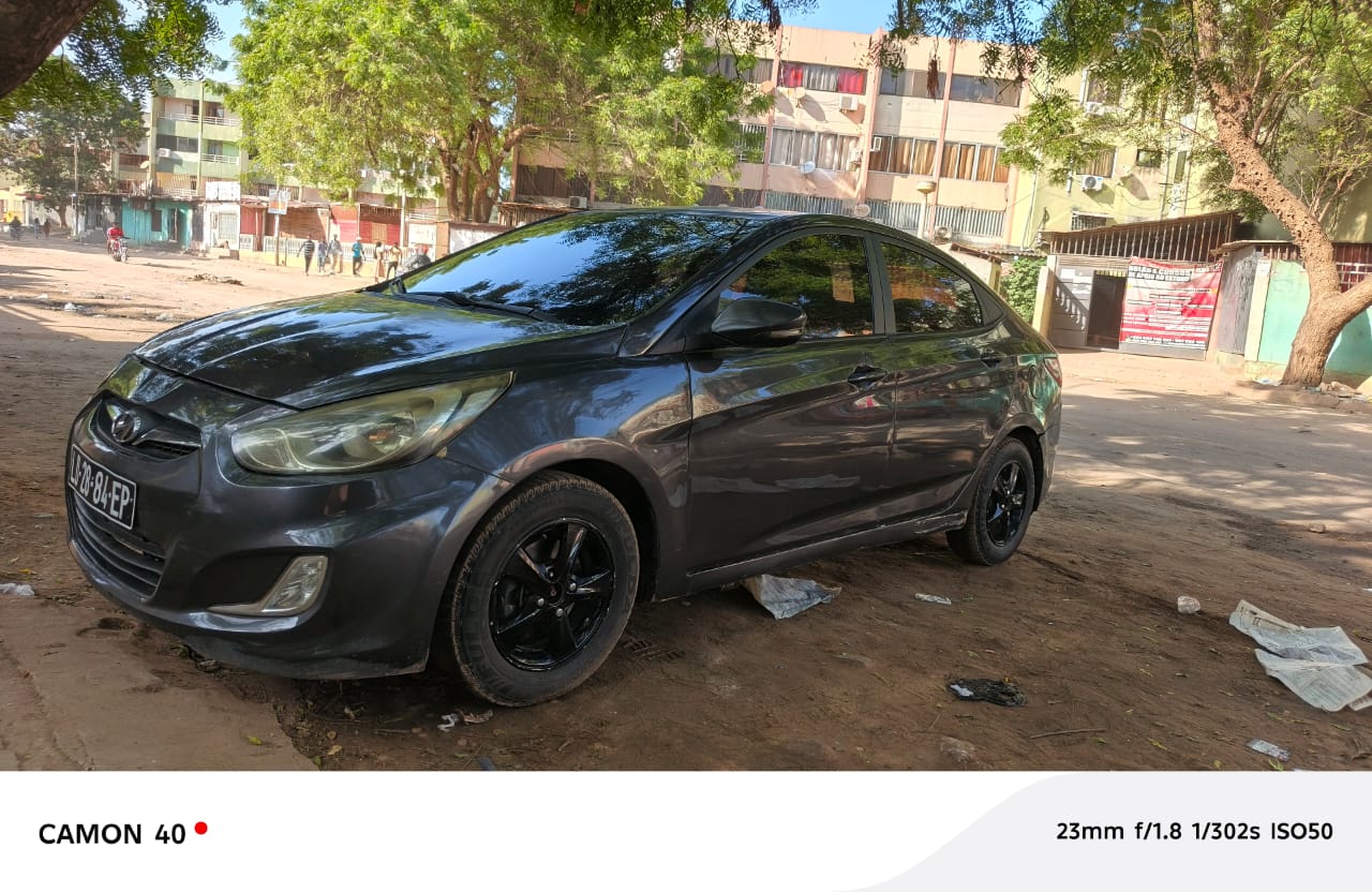 HYUNDAI ACCENT 1.6 LIMPO