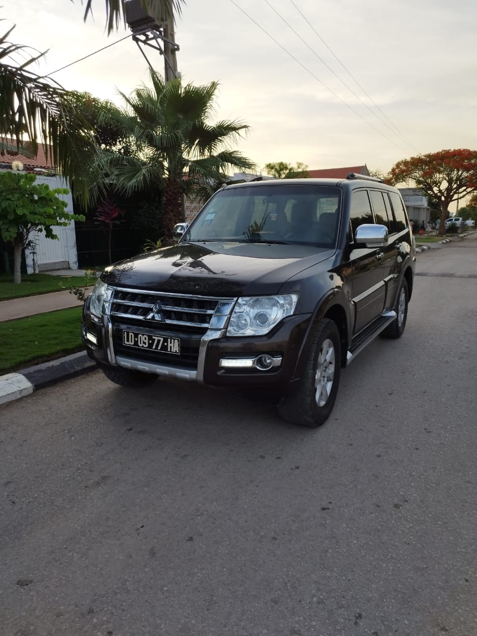 MISUBISHI PAJERO  Série H